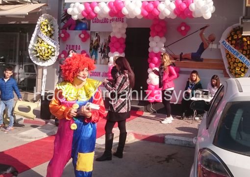 açılış organizasyonu izmir palyaço Palyaço izmir açılış orgainzasyonu